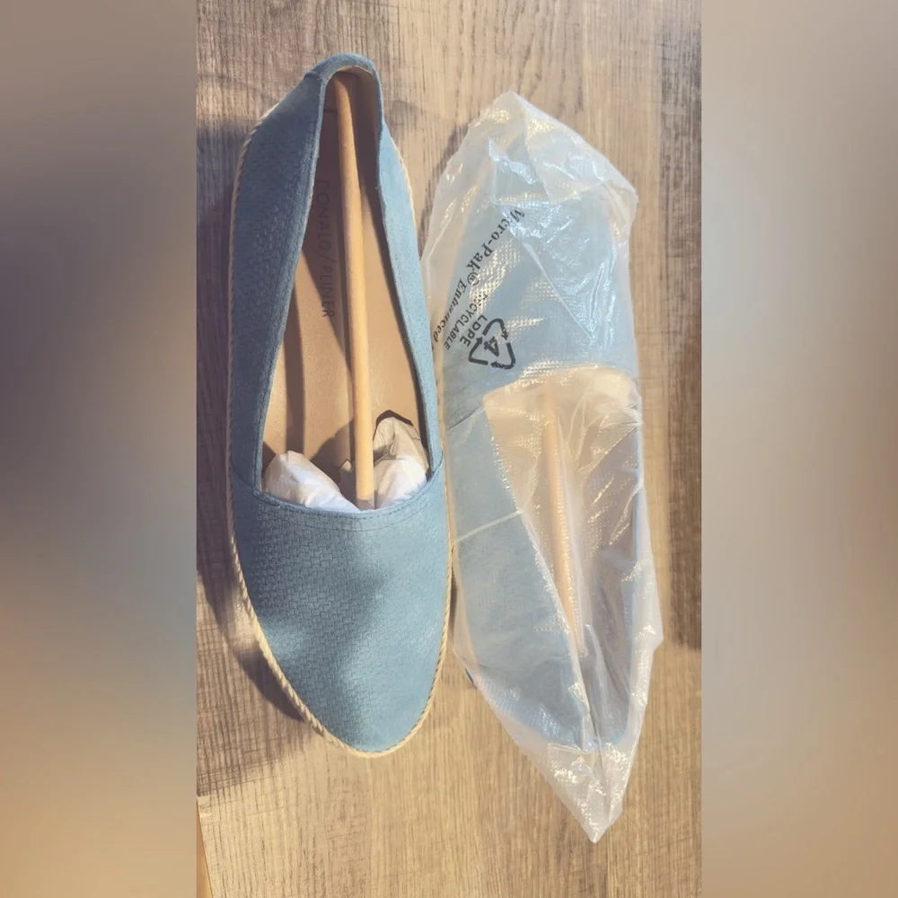 Donald J. Pliner Blue and Tan Espadrilles with Jute Sole